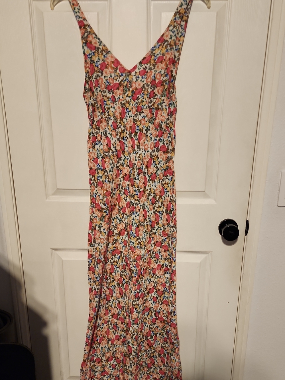 Olivaceous Floral V-Neck Maxi Dress Sz L